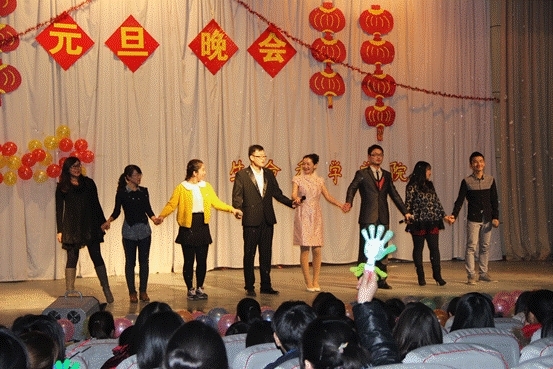 http://wcmfileapi.zznu.edu.cn:8002/picture/article/67/b2/bb/9413b8f1412b92dbb3c0e5cd540b/87665186-76a7-4193-a2af-e3fccb180efc.png