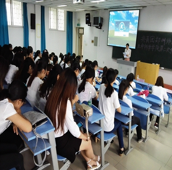 http://wcmfileapi.zznu.edu.cn:8002/picture/article/67/ae/f0/4445930d477ca0d6cefaa362b718/6f037a2b-403b-4492-b1bc-a2bf8607a132.png