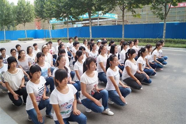 http://wcmfileapi.zznu.edu.cn:8002/picture/article/67/b2/32/117d433e45fabacd437ff9c36f73/2be472c4-63ba-41db-b123-659c39668899.jpg