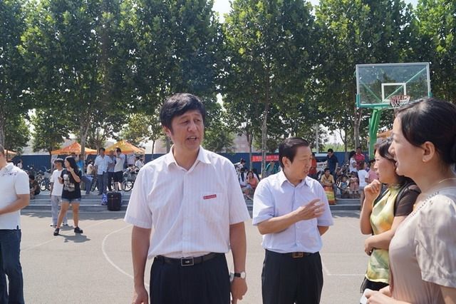 http://wcmfileapi.zznu.edu.cn:8002/picture/article/67/b2/32/117d433e45fabacd437ff9c36f73/db91d3ba-d106-48bb-8cce-bfa3658870f0.jpg