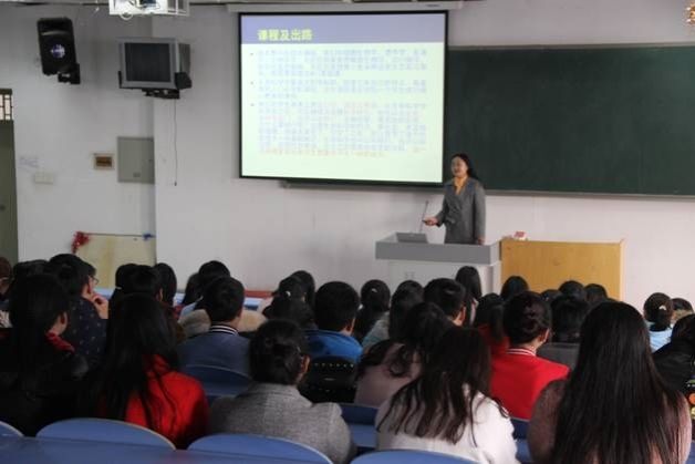 http://wcmfileapi.zznu.edu.cn:8002/picture/article/67/dc/84/7d758d7841f0b61f5ccf6c90accc/06ed52f2-d61c-478f-a88d-e64d11f629d6.jpg