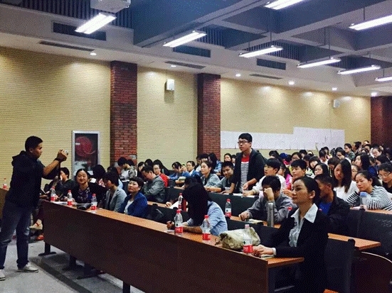 http://wcmfileapi.zznu.edu.cn:8002/picture/article/67/5b/8c/8f4b095e4f85970ada684ce7995a/92283a98-502e-45ba-b907-a449ca04ac59.png