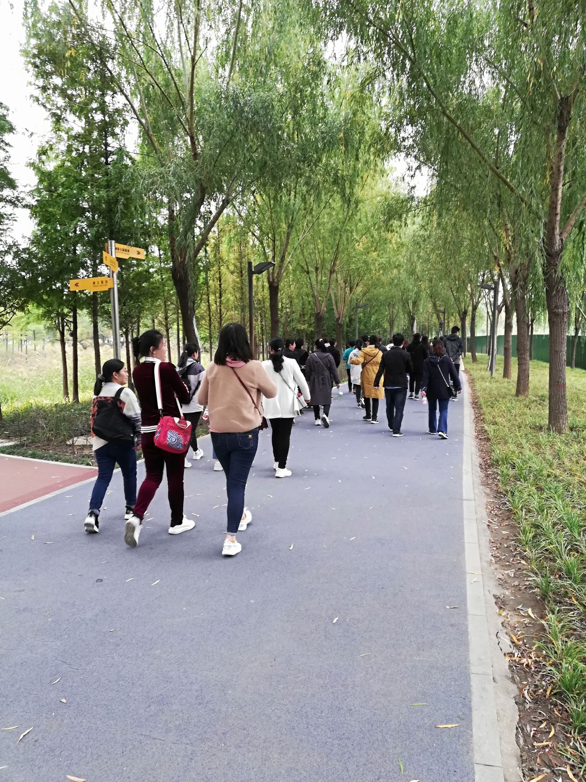 f975dc0a12813ba8a6474487d5ed964.jpg f975dc0a12813ba8a6474487d5ed964.jpg