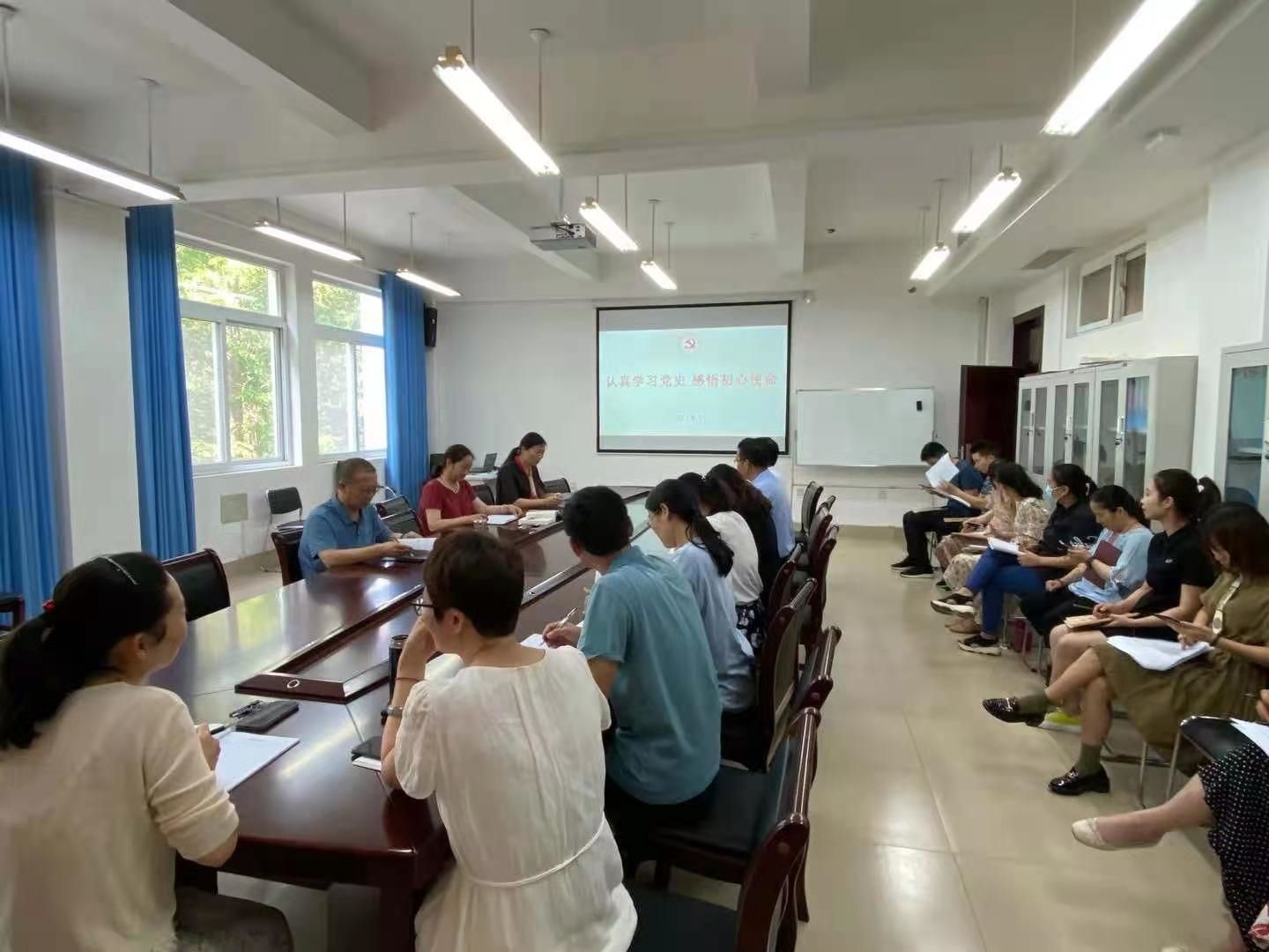 de1612888c3ac9a495a2b007a868ede.jpg de1612888c3ac9a495a2b007a868ede.jpg