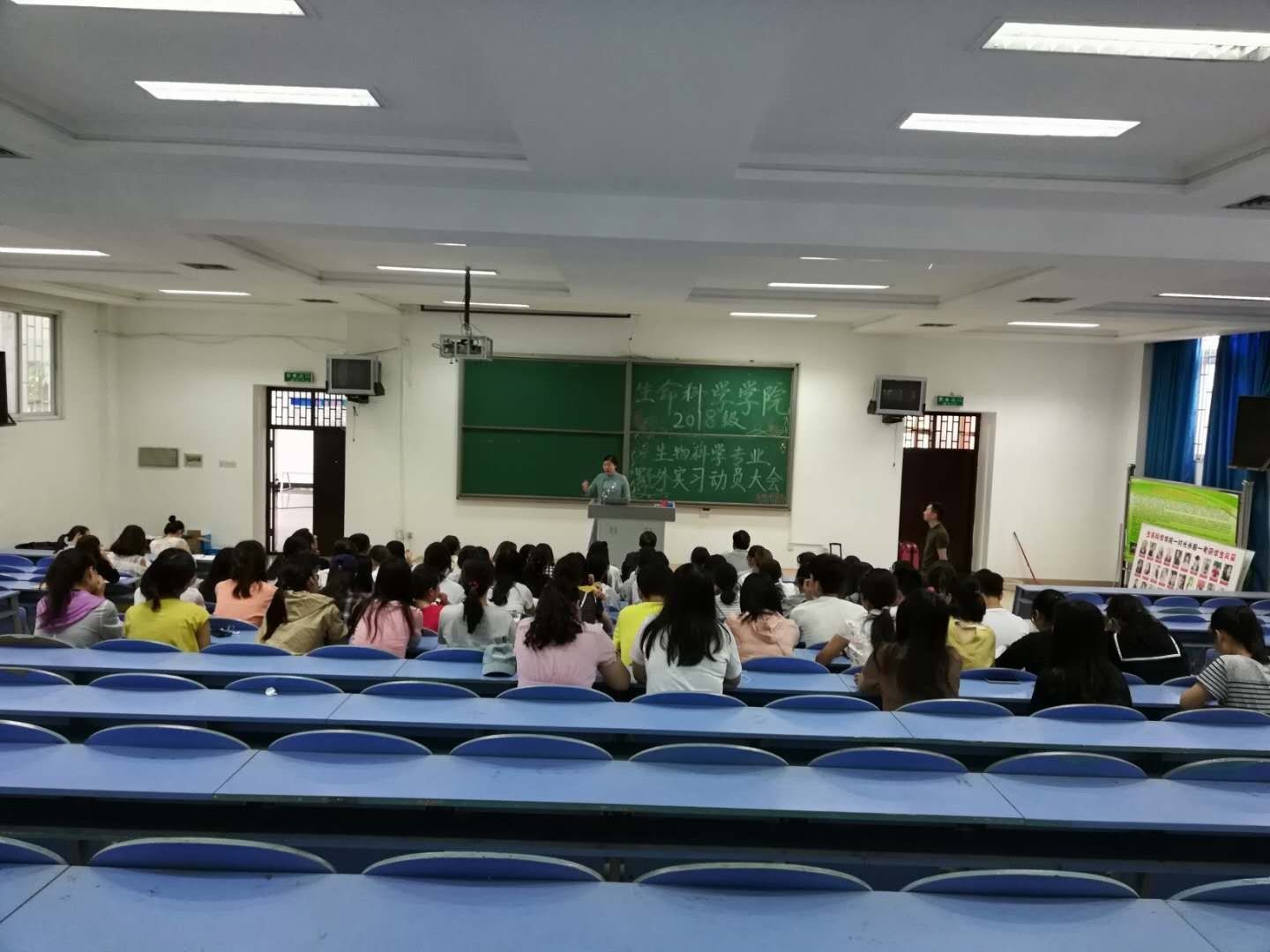 1.jpg 1.jpg
