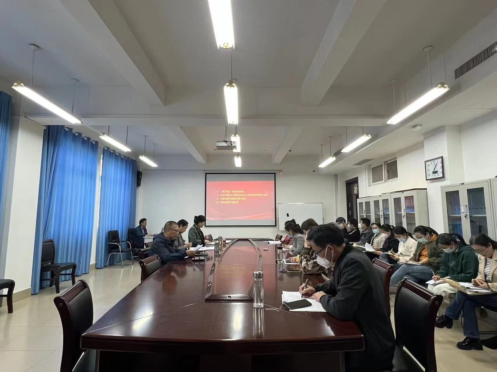 74cac07b94f7ab97e8e0899a37e613c.jpg 74cac07b94f7ab97e8e0899a37e613c.jpg